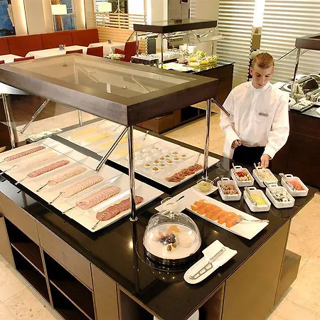 Nh Collection Hotel 4*