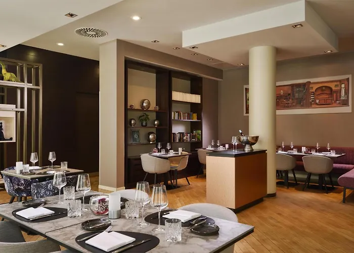 Nh Collection Hotel