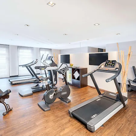 Nh Collection Hotel 4*