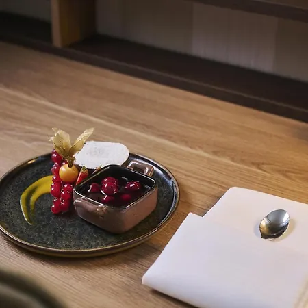 Nh Collection Hotel