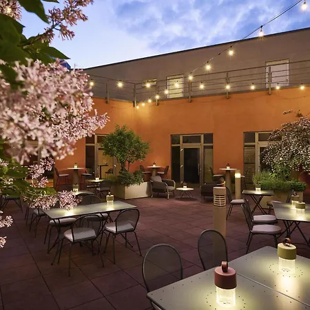 Nh Collection Hotel 4*
