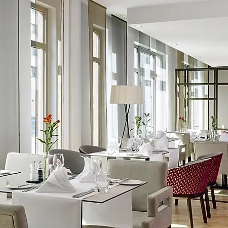 Nh Collection Hotel